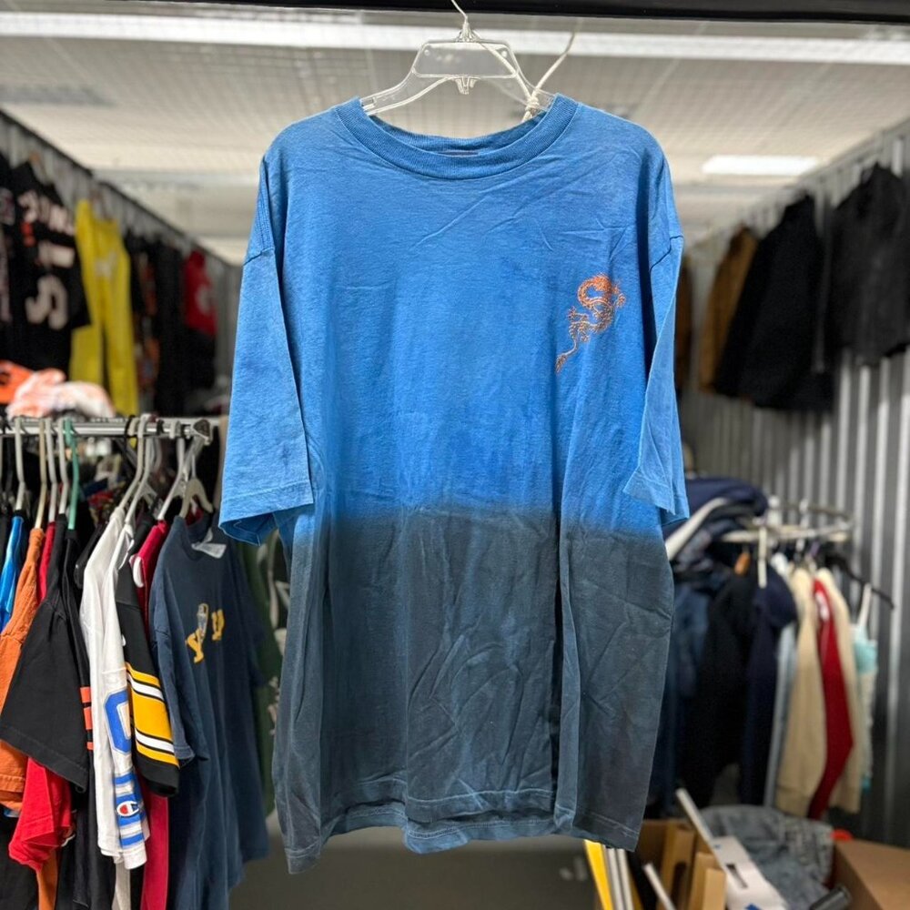 Vintage y2k crazy dragon 2 tone t shirt